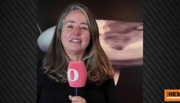 «Σαν να κοίταζε μέσα στην ψυχή μου, το μάτι της ήταν τόσο μεγάλο όσο το κεφάλι μου»: Όταν φωτογράφος ήρθε σε επαφή με σπάνια φάλαινα