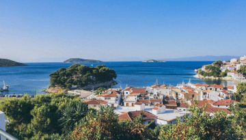 Σκιάθος: Βιώσιμος τουρισμός και AGORA δημιουργούν νέο μοντέλο ανάπτυξης