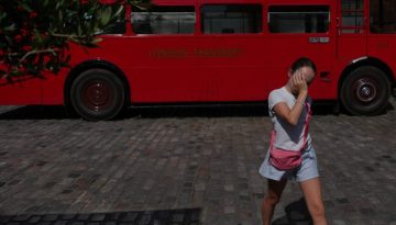 Το Ηνωμένο Βασίλειο ετοιμάζεται για τον τέταρτο καύσωνα της χρονιάς