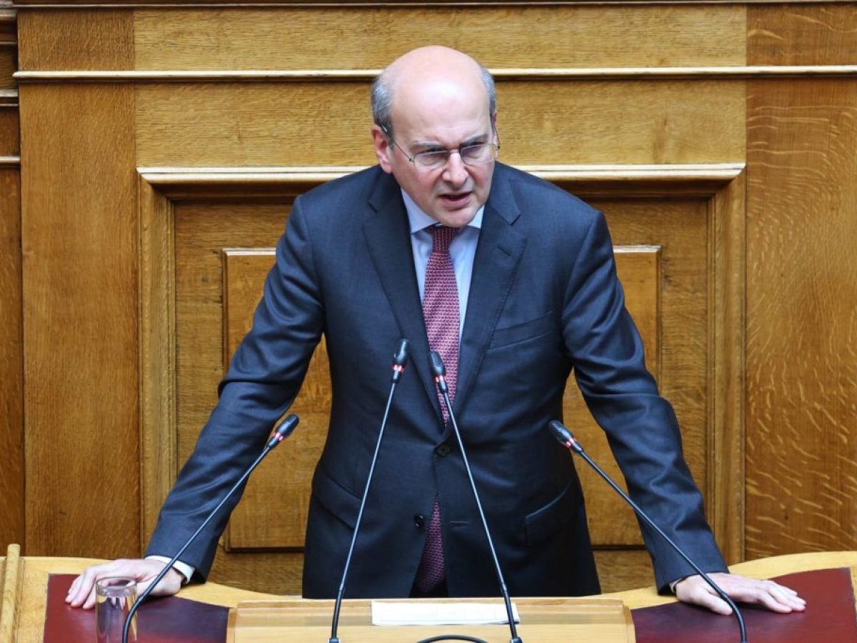 Κ. Χατζηδάκης: Κατέθεσε στη Βουλή ρύθμιση για ρήτρα απολιγνιτοποίησης – Τι προβλέπει