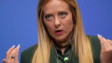 Η Μελόνι ζητά χαλάρωση των πράσινων κανόνων στον νέο προϋπολογισμό της ΕΕ