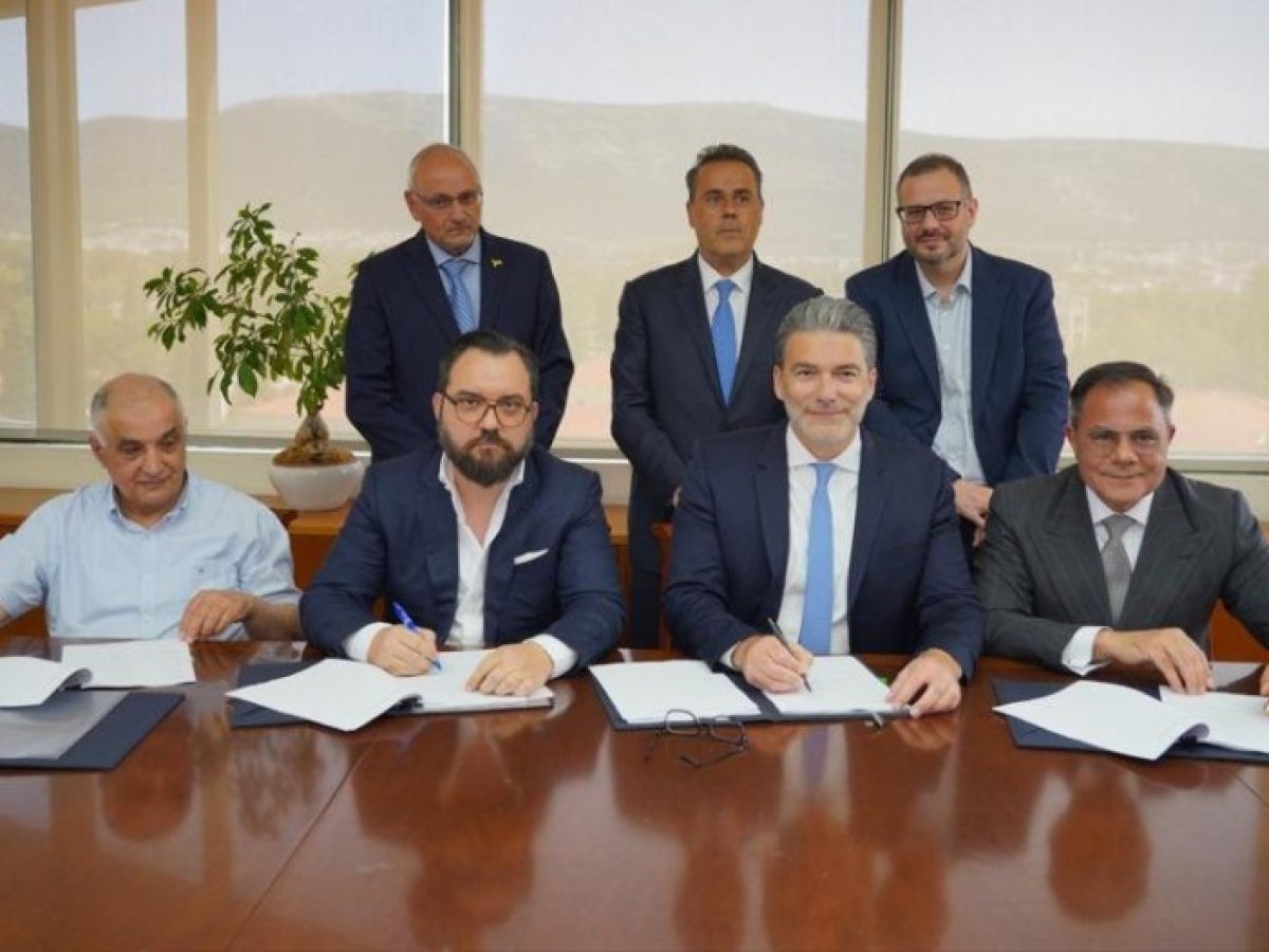 ΔΕΠΑ Εμπορίας: Ξεκλειδώνει η μονάδα αερίου στη Λάρισα, υπογραφές για την κατασκευή